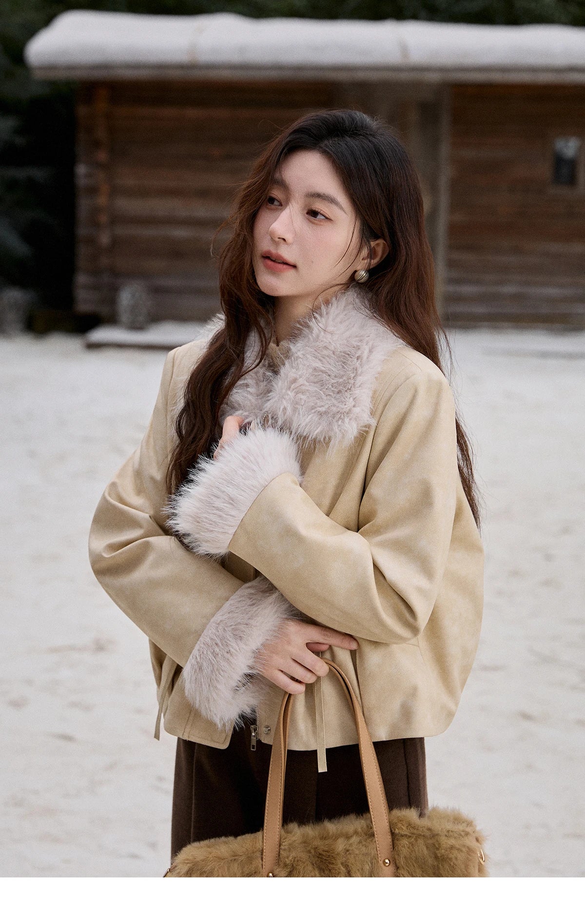MISHOW Apricot Suede Jacket with Plush Collar Lapel for Women 2025 Winter Warm Overcoat Ladies Retro Thickening Coats MXE91W0987