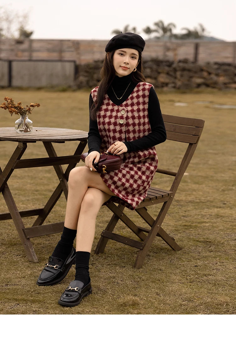 MISHOW Plaid Vest Dress Winter Vintage Womens Dresses Aline Vneck Sleeveless Woolen Vestidos Chic Female Clothes MXB47L1332