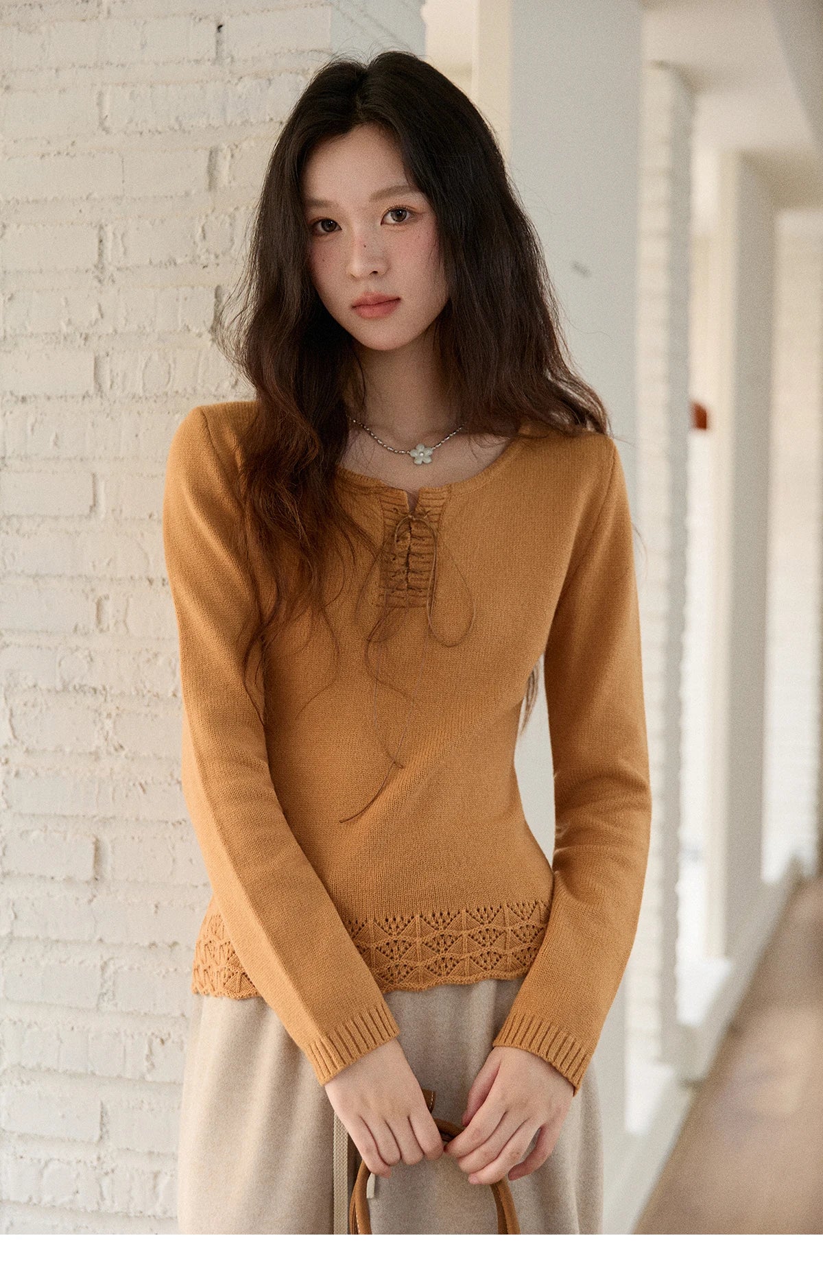 MISHOW Woman Beige Knit Top 2025 Winter Contrast Color French Style Hem Hollow Crochet Sweater Slim Long Sleeves Top MXE89Z2634