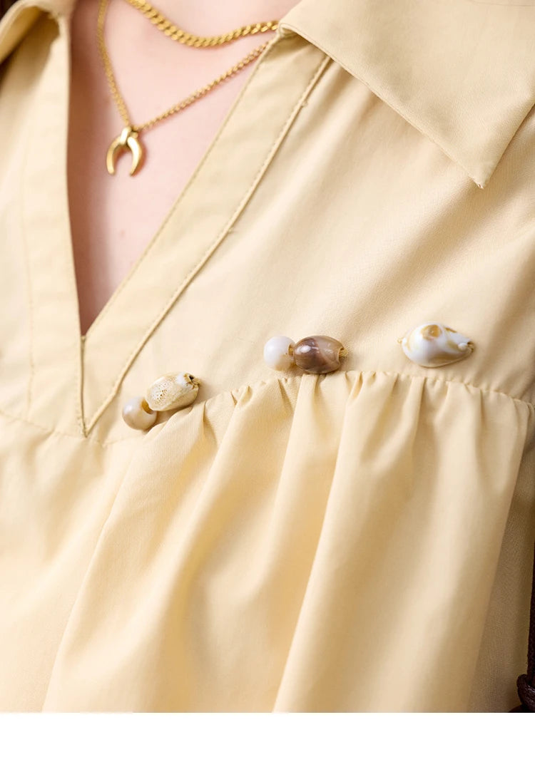 MISHOW Office Lady New Blouse Women Summer New Sleeveless Turn-down Collar Hollow Lace Shirts Female Slimming Fashion MXE31X1760