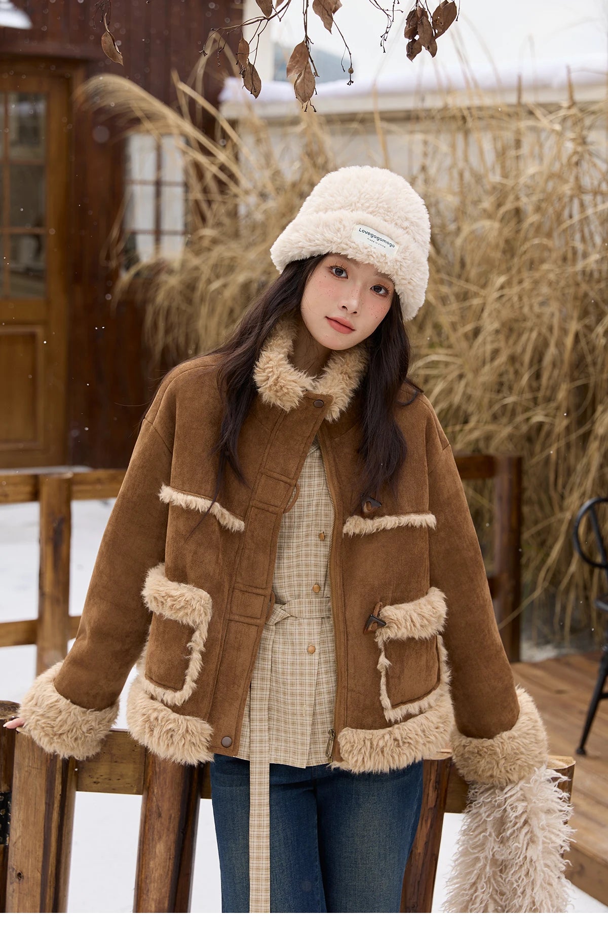 MISHOW Khaki Suede Jacket for Women 2025 Winter New Retro Stand Collar Zippered Jacket Pockets Long Sleeves Top MXE88W0886