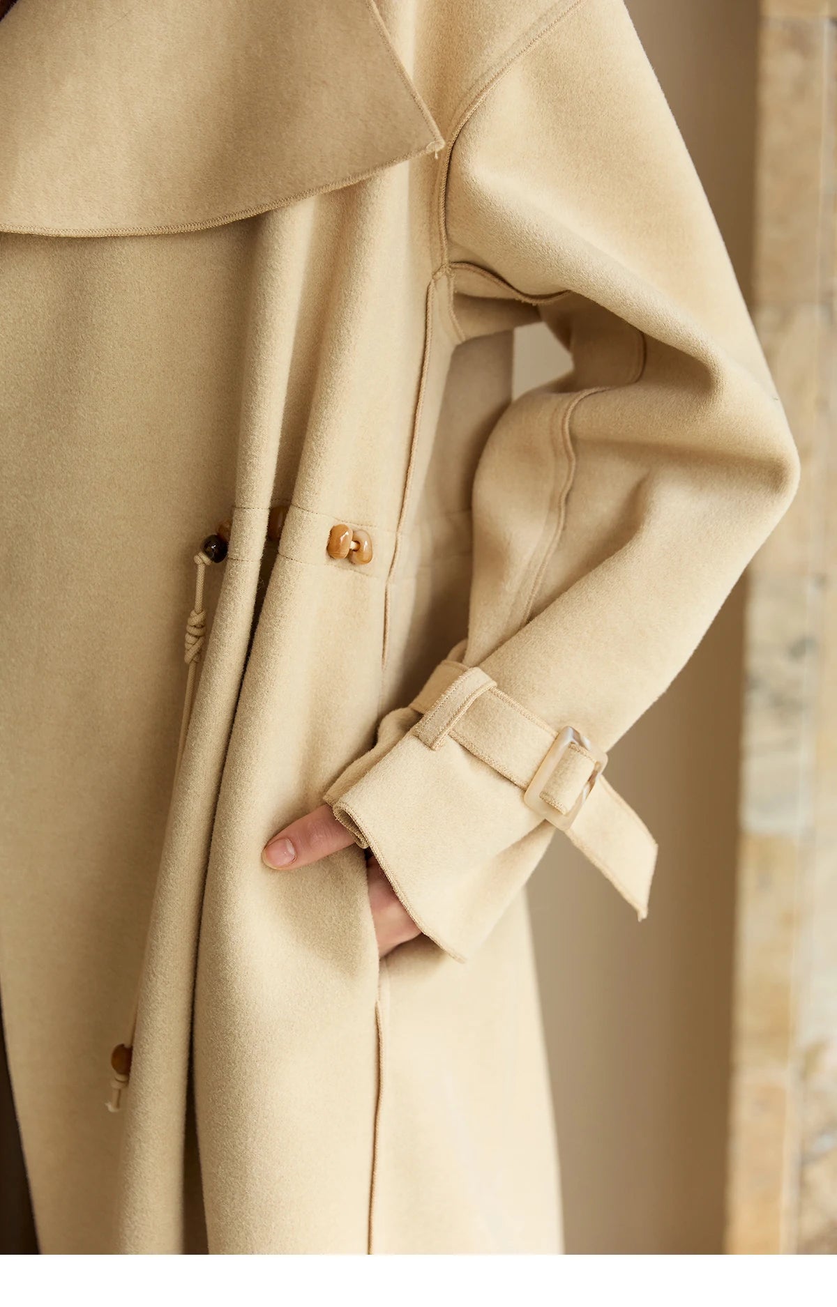 MISHOW Woolen Coat for Women 2025 Autumn Winter New Style Drawstring Waist Large Lapel Mid-length Commuter Loose Coat MXE45W0841