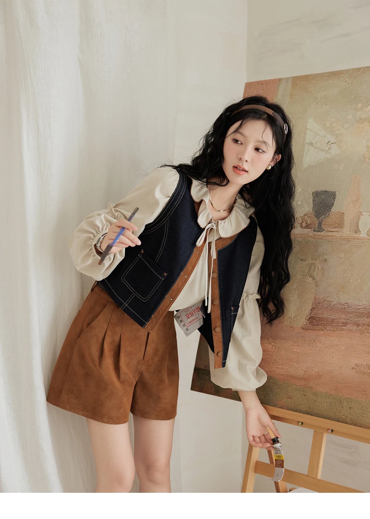 MISHOW Suede Shorts for Women Autumn 2024 High Waist A-line Slim Wide Leg Short Pants Solid Pleats Pants Side Pockets MXD44K0753