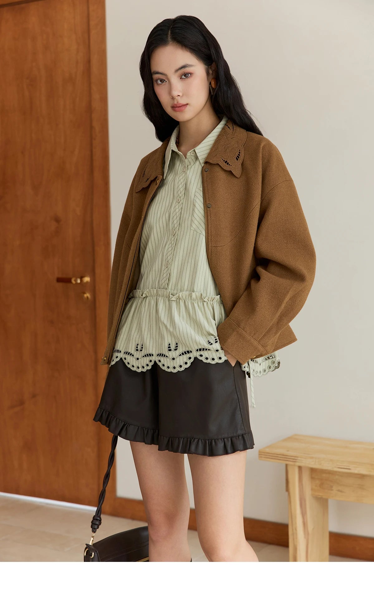 MISHOW Brown Woolen Coat for Women 2025 Winter Hollow Out Embroidery Turn Down Collar Retro Short Loose Casual Coat MXE49W0856