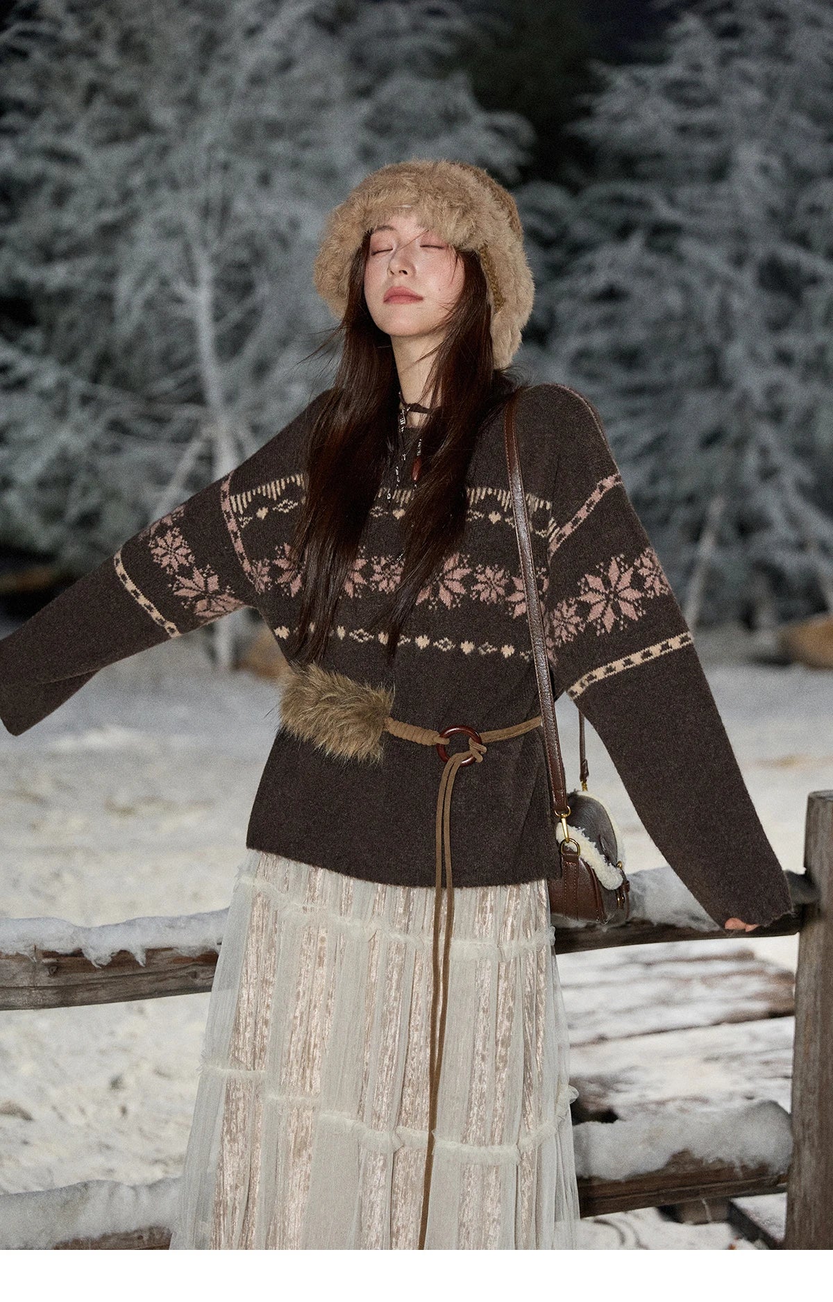 MISHOW Women's Pullovers 2025 Winter Retro Brown Loose Crew Neck Snowflake Jacquard Sweaters Commute Warm Knit Top MXE86Z2655