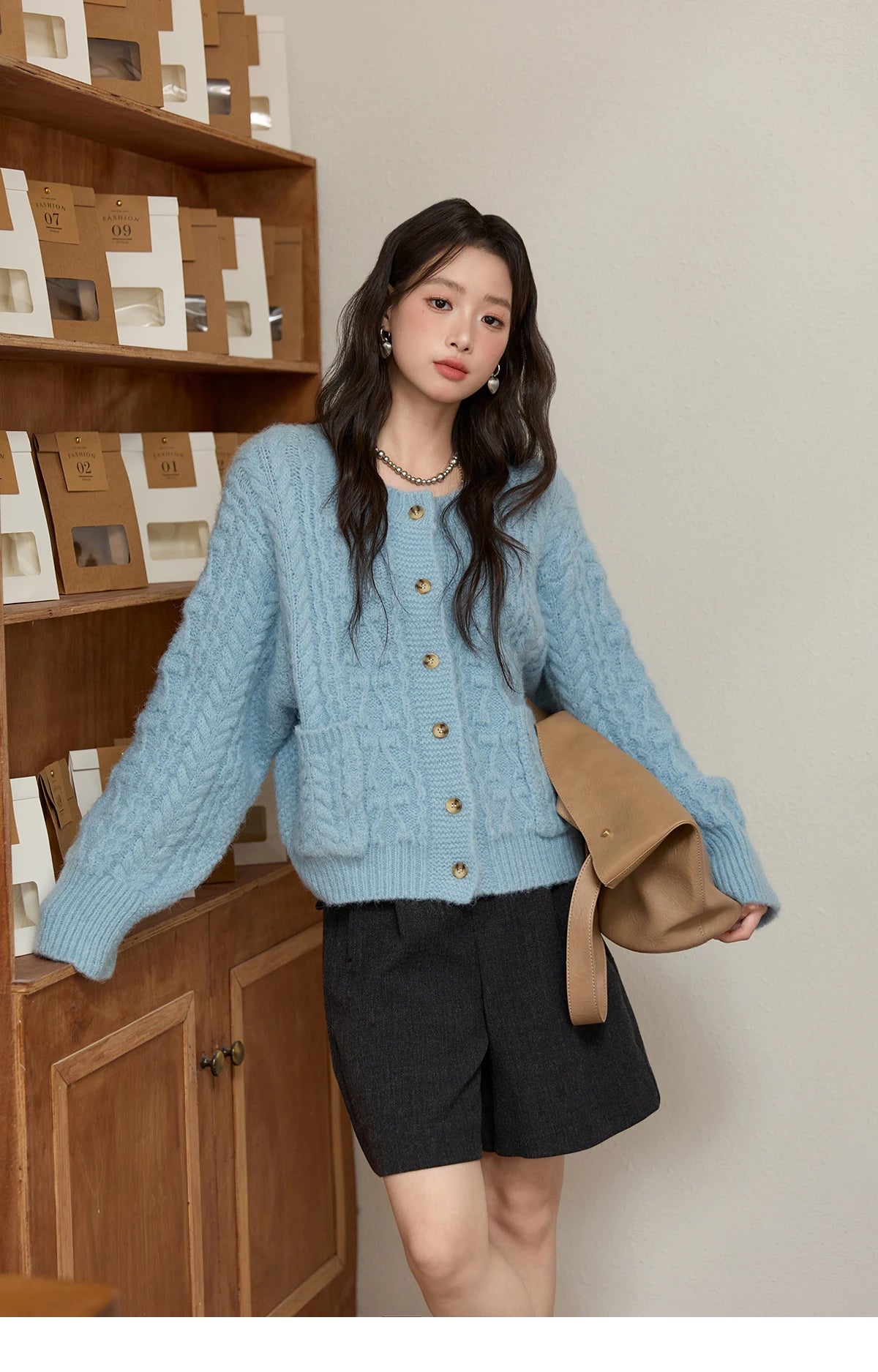 MISHOW Cardigan Women 2025 Autumn Winter Fashion Light Blue Retro Crew Neck Knitted Sweater Casual Loose  Pocket Top MXE49Z2614
