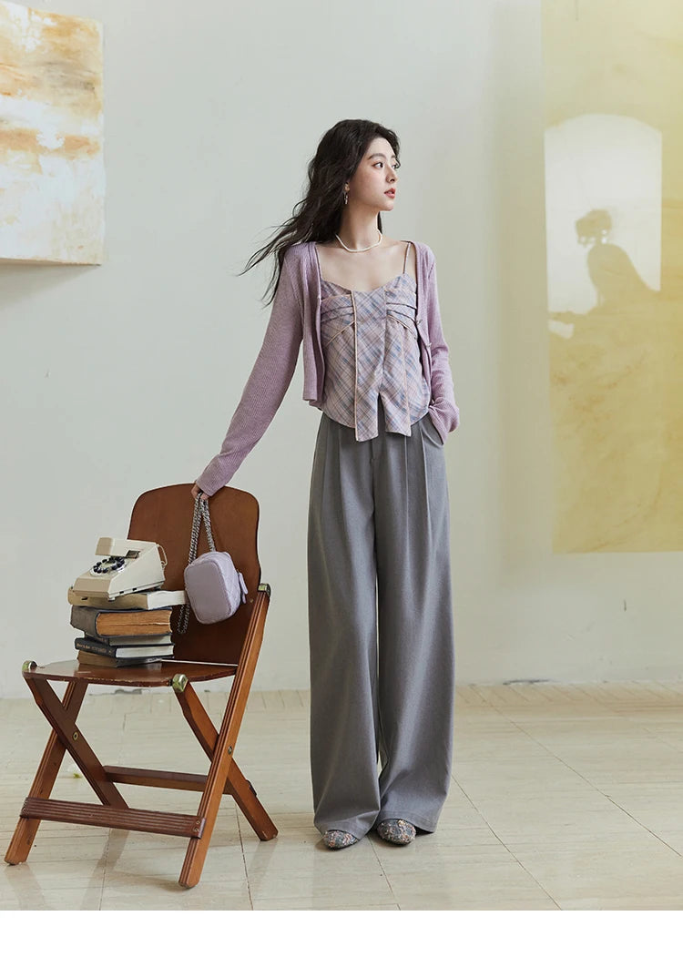 MISHOW Women's Butterfly Button Knitted Cardigan Spring 2025 Slim Fit Versatile Sweater Round Neck Sweet Solid Tops MXE11Z1104