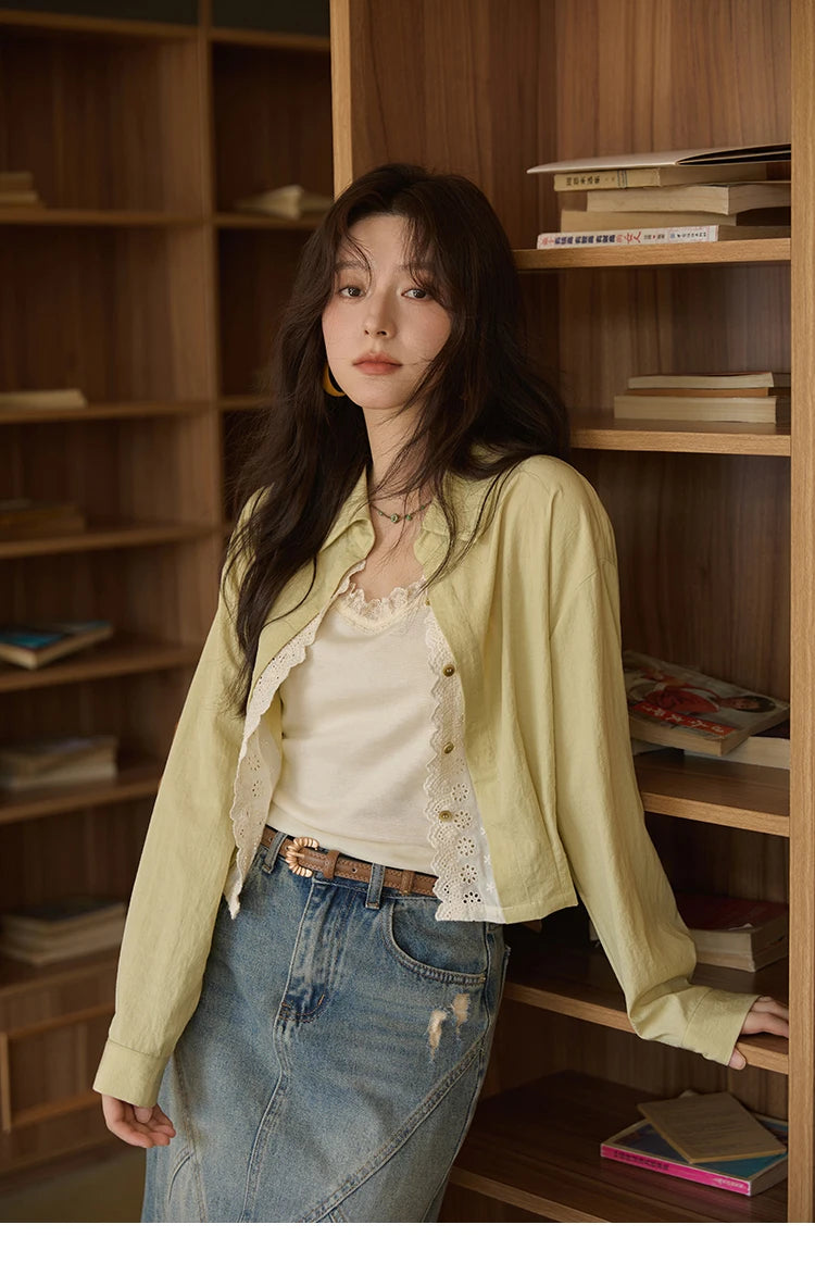 MISHOW Women's Top Green Fake Two Piece Shirt 2025 Autumn Lace Patchwork Lapel Shirts Rear Hem Elastic Short Shirt MXE41C2348