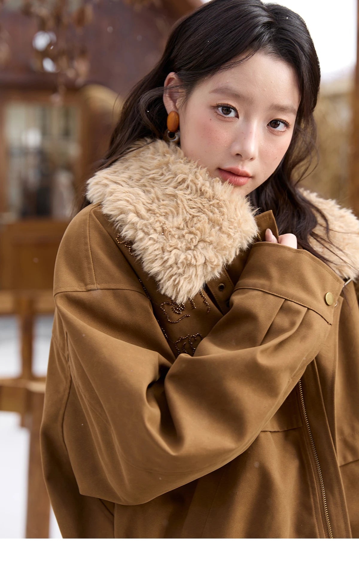 MISHOW Brown Suede Jacket for Women 2025 Winter New Detachable Fur Collar Coat commute Long Sleeve Zipper Jacket MXE51W0876