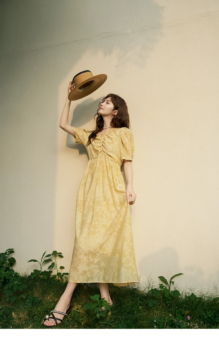 MISHOW Tea Break V-neck Dress for Women 2024 Summer French Temperament Chiffon Floral Puff Sleeve Waist Long Dresses MXD23L1878