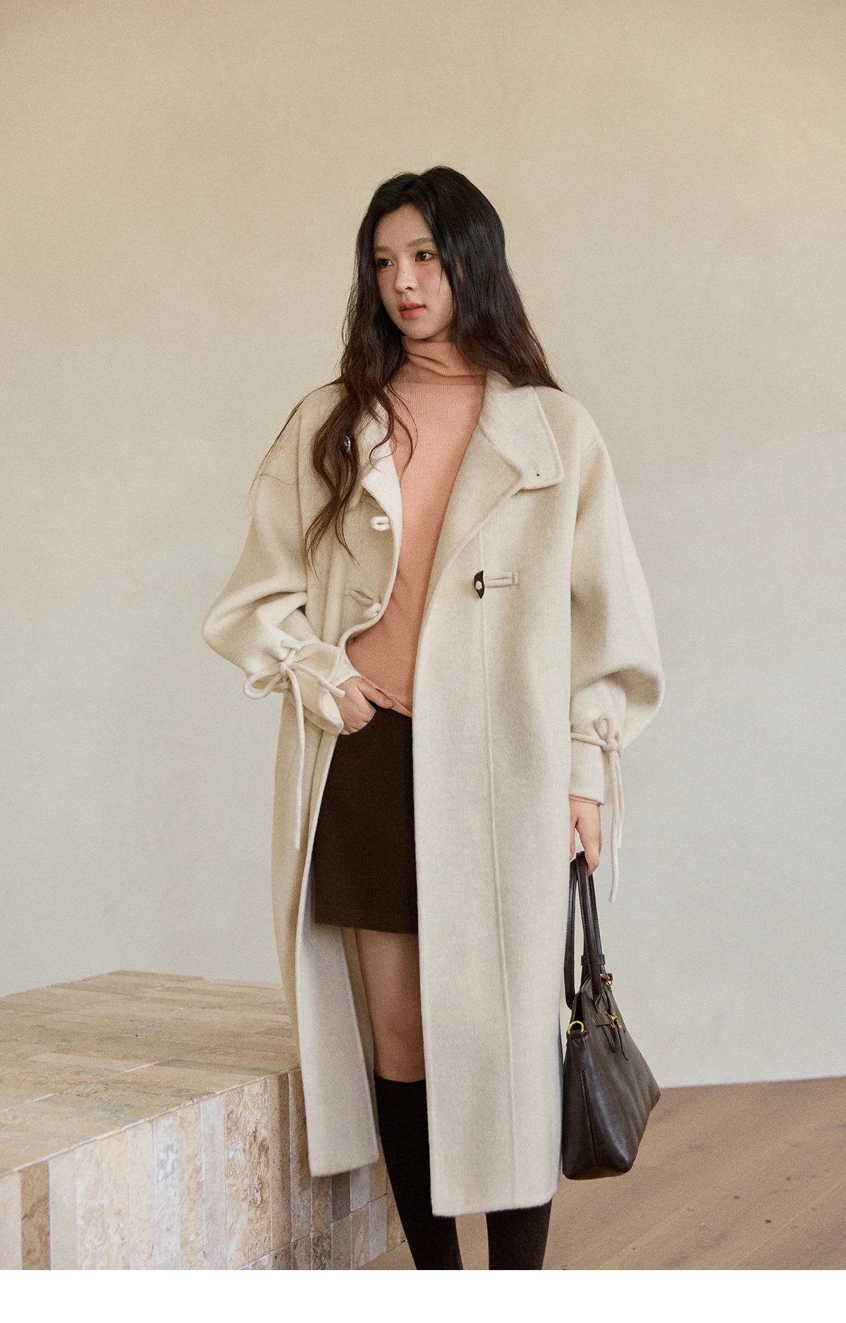 MISHOW Women's Long Coats 2025 Winter Yellow Double-faced 100% Wool Coat Windproof Lantern Sleeve Turtleneck Coat MXE51W0902