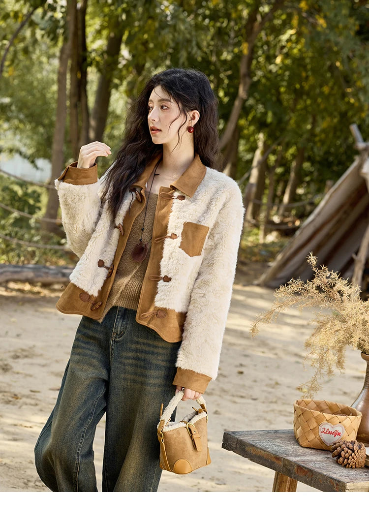 MISHOW Lamb Wool Short Jacket Women Ox Horn Button 2024 Fall Winter New Fashion Warm Loose Splicing Suede Top MXD36W0504