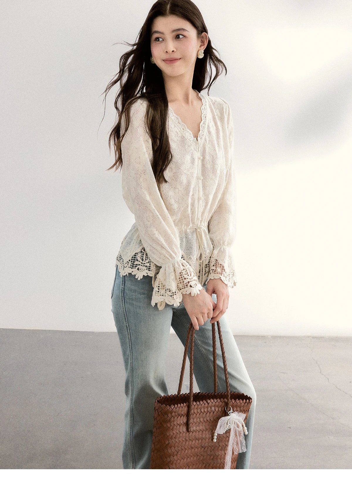 MISHOW Women's Lace V Neck Long Sleeve Shirts 2026 Spring Drawstring Waist Ruffled Hem Casual Loose Apricot Blouse MXF108X0998