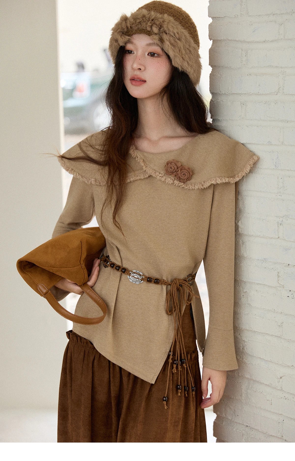MISHOW  Women's Long-sleeved Tops 2025 Winter Retro Brown Three-dimensional Flower Decoration Round Neck Knitted Tops MXE51Z2593