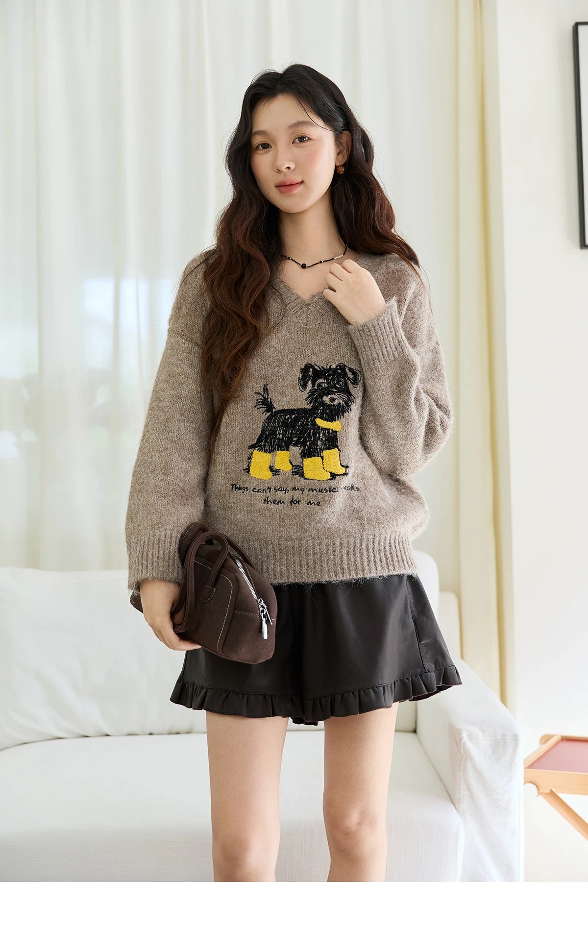 MISHOW Women's Long Sleeve Pullovers 2025 Autumn Winter New Puppy Embroidery Loose Casual V Neck Knit Sweater Luxury  MXE48Z2570