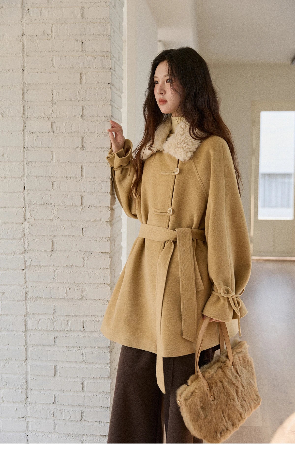 MISHOW Woman Sweater Vest 2025 Winter Retro Brown Jacquard V-neck Knitted Vest Loose Commute Versatile Pullover MXE86Z2659