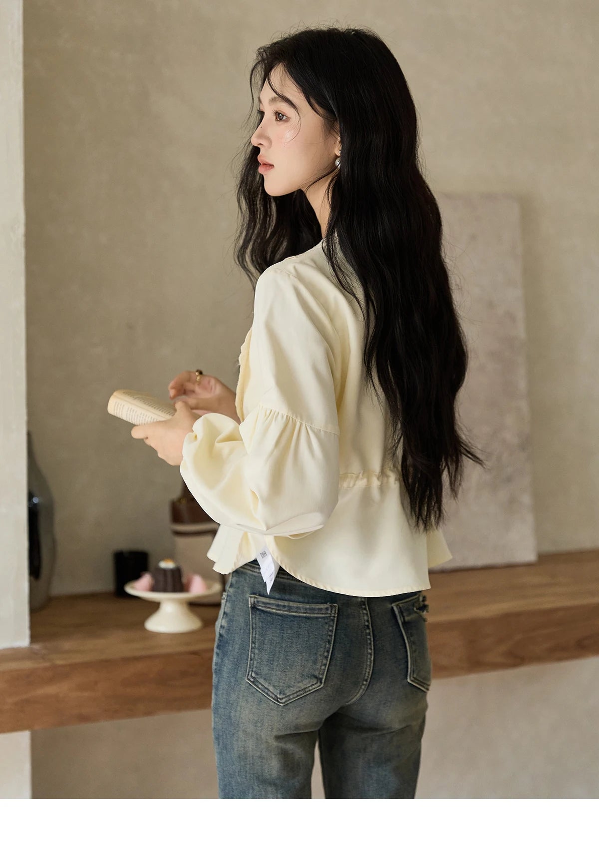 MISHOW Women's French V-neck Blouse Lace Lantern Sleeve Long-sleeved Blouses 2024 Fall Tie Drawstring Waist Slim Tops MXD45X1660