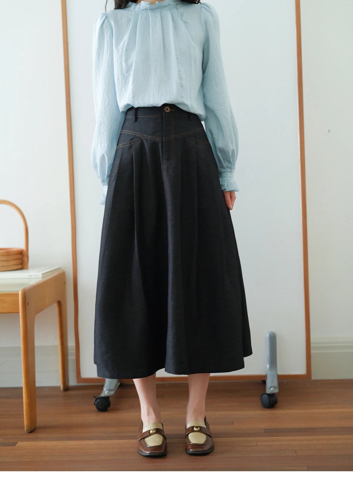 MISHOW High Waist Pleated Umbrella Denim Skirt 2025 Autumn A-LINE Deep Blue Skirts Female One Button Casual Skirts MXE41B2372