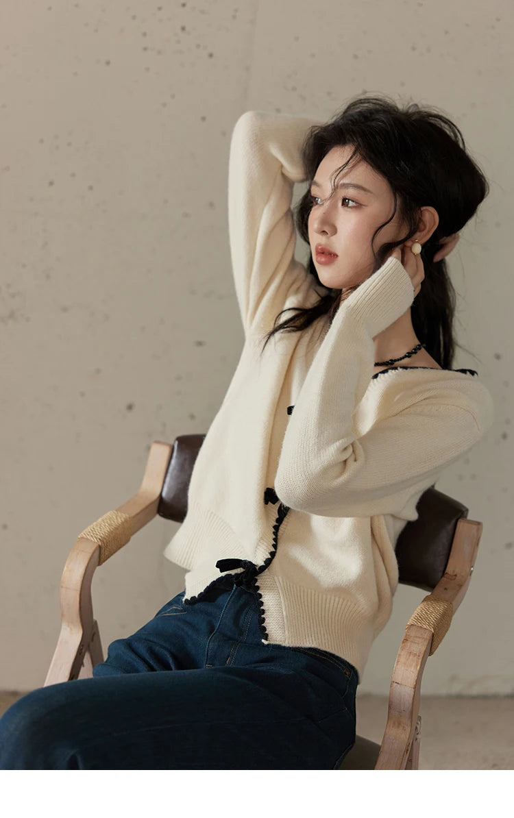 MISHOW Simple Knitted Cardigan Women V-Neck Single Breasted Bow Sweater Jacket Elegant French Long Sleeve Knitted Top MXD34Z0938