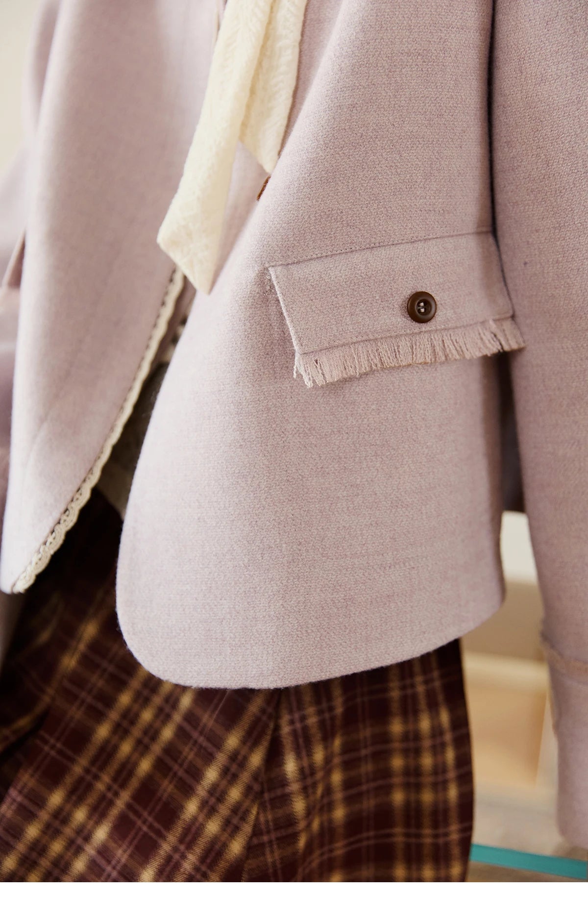 MISHOW Purple Woolen Coat for Women Autumn 2025 Slanted Placket Splicing Lace Coats Shoulder Pads Retro Short Jackets MXE47W0840