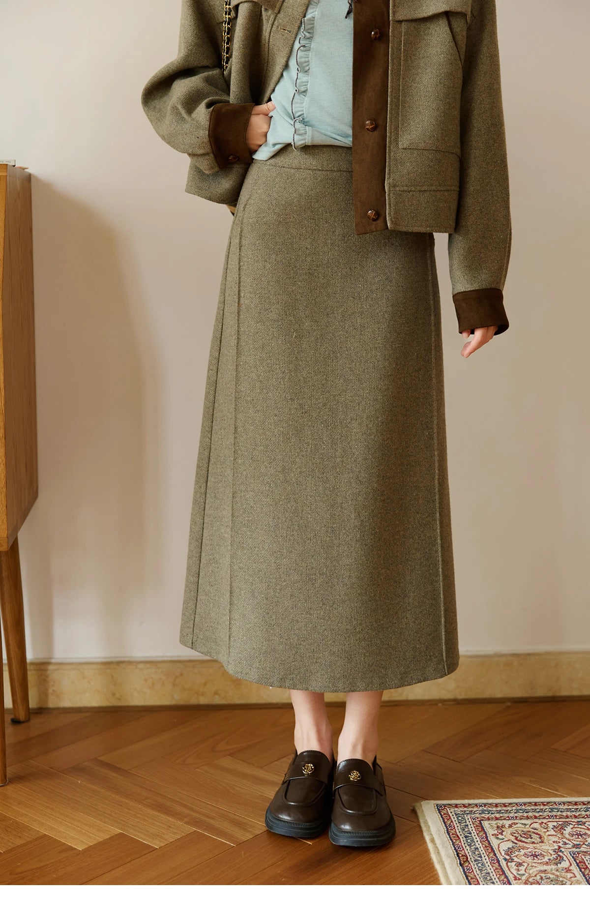 MISHOW Women's Wool A-line Skirt 2025 Autumn Winter Retro Suede Woolen Rear Hem Slit Skirt Versatile Waist Skirts MXE46B2426