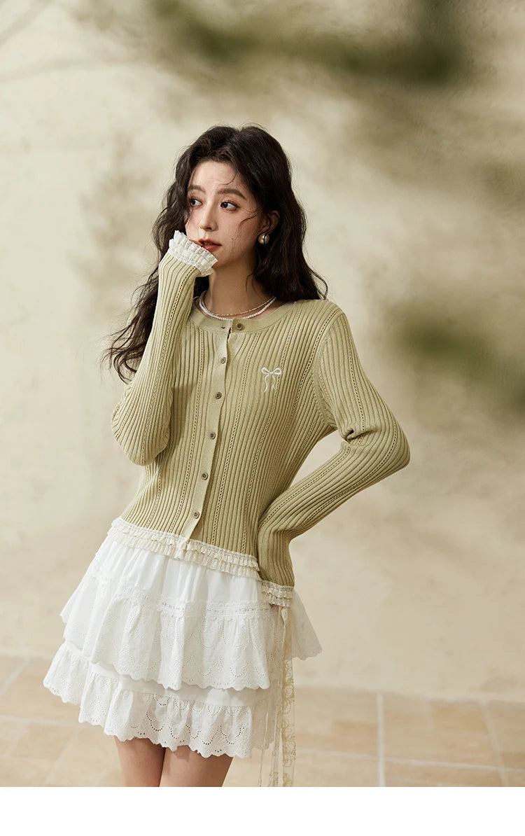 MISHOW Macaron Knitted Tops 2025 Spring Hollow Hook Flower Lace Splicing Tops Bow Embroidery O-neck Long Sleeve Tees MXE16Z1211