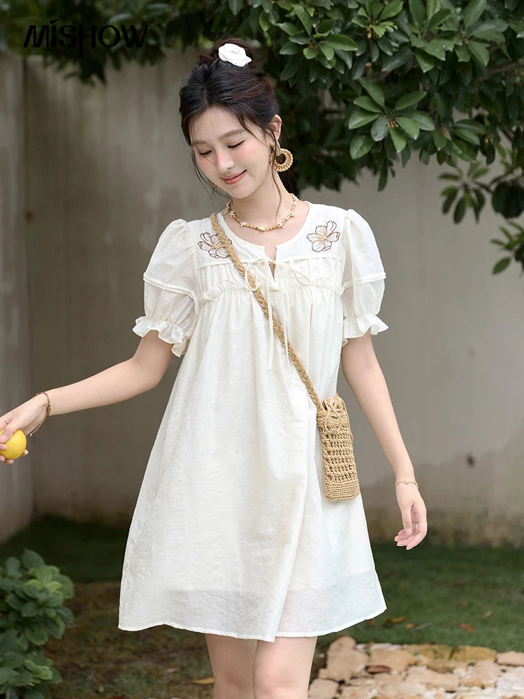 MISHOW Vacation Retro Sweet Dress for Women 2025 Summer Jacquard Embroidered Bubble Sleeve Dresses with Bohemian Belt MXD30L1864