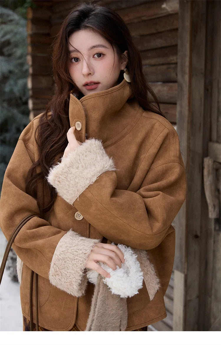 MISHOW Women's Double Sided Wearing Jacket 2025 Winter Lamb Wool Lapel Coat Warm Windproof Commuter Coat with Pockets MXE91W1015