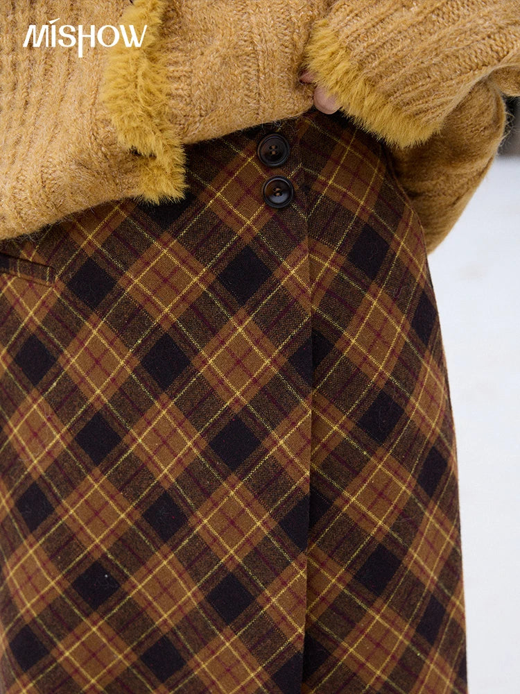 MISHOW Retro Plaid Brushed Skirt for Women Winter 2025 High Waist Slim Thick Skirt Side Invisible Zipper Warm Skirts MXE91B2457