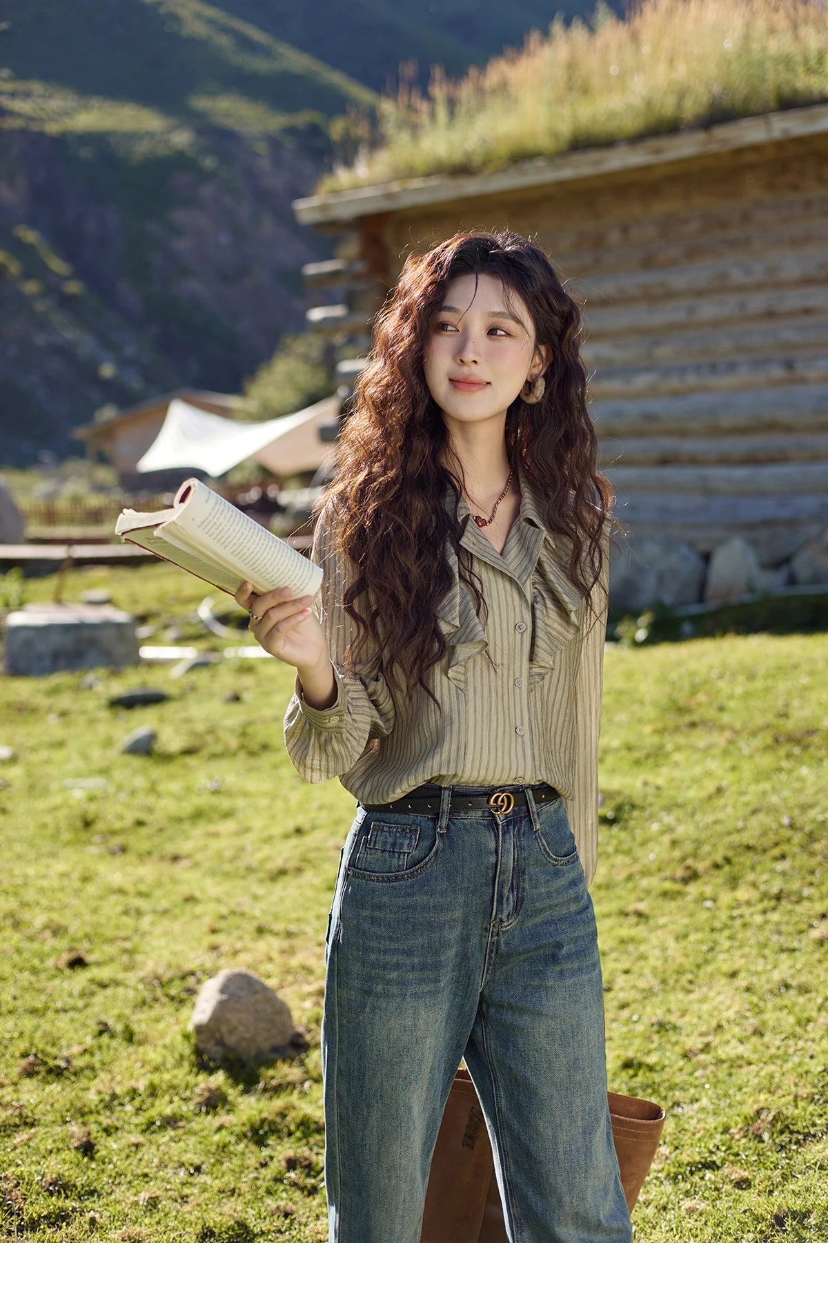 MISHOW Retro Button Long Sleeved Striped Shirt for Women 2024 Autumn Korean Flounce Polo Neck Casual Tops Office Lady MXD41C0321