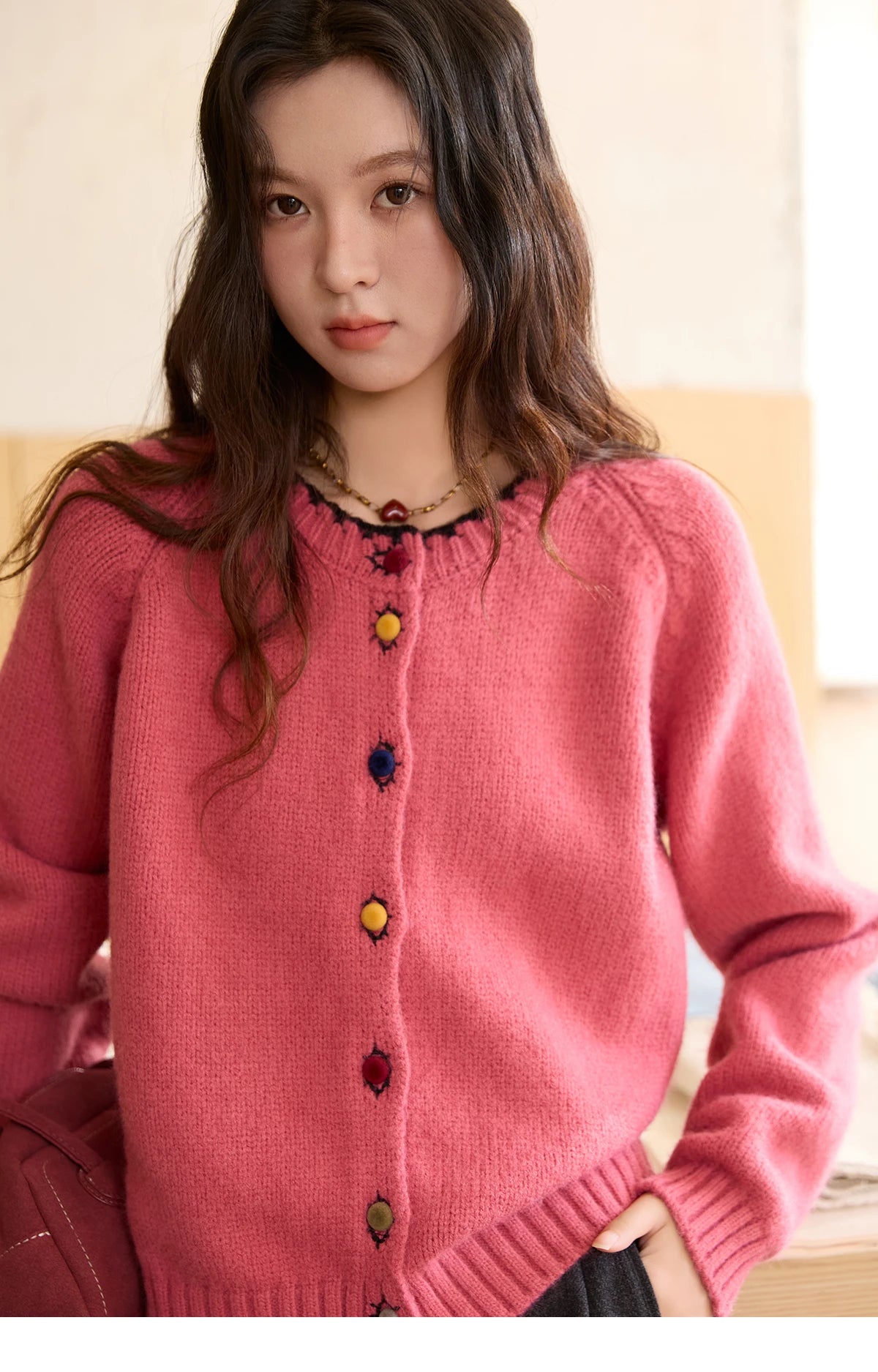 MISHOW Color Button Thickened Sweater for Women 2025 Winter Minimalist Loose Crew Neck Long Sleeves Cardigan Ladies MXE88Z2688