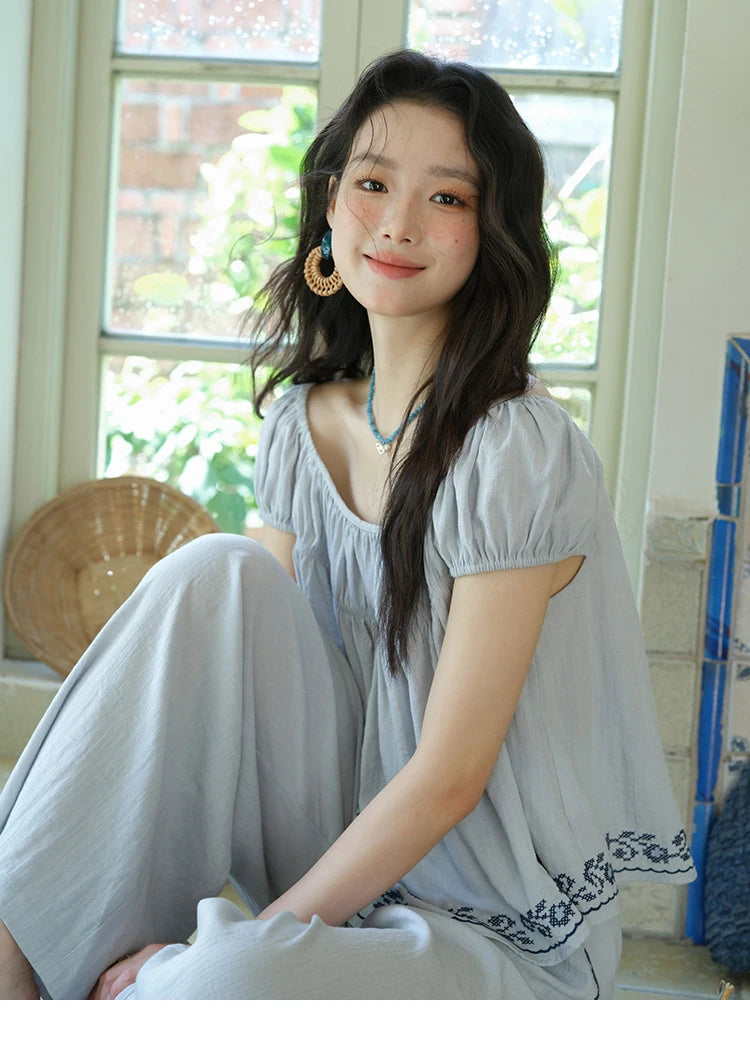 MISHOW Women's Two Piece Set 2025 Summer New Embroidery Flower Round Neck Blouse Fashion Pocket Wide Leg Pants Set MXE39T0669