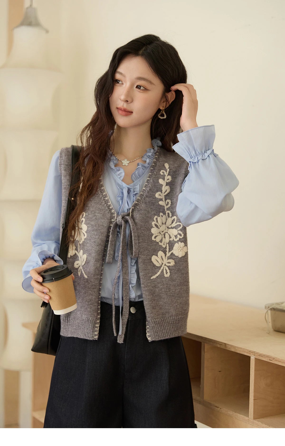 MISHOW Women's Knitted Vests 2025 Autumn Solid Embroidered Vest V-neck Tie Short Loose Outerwear Versatile Knit Top MXE45Z1397