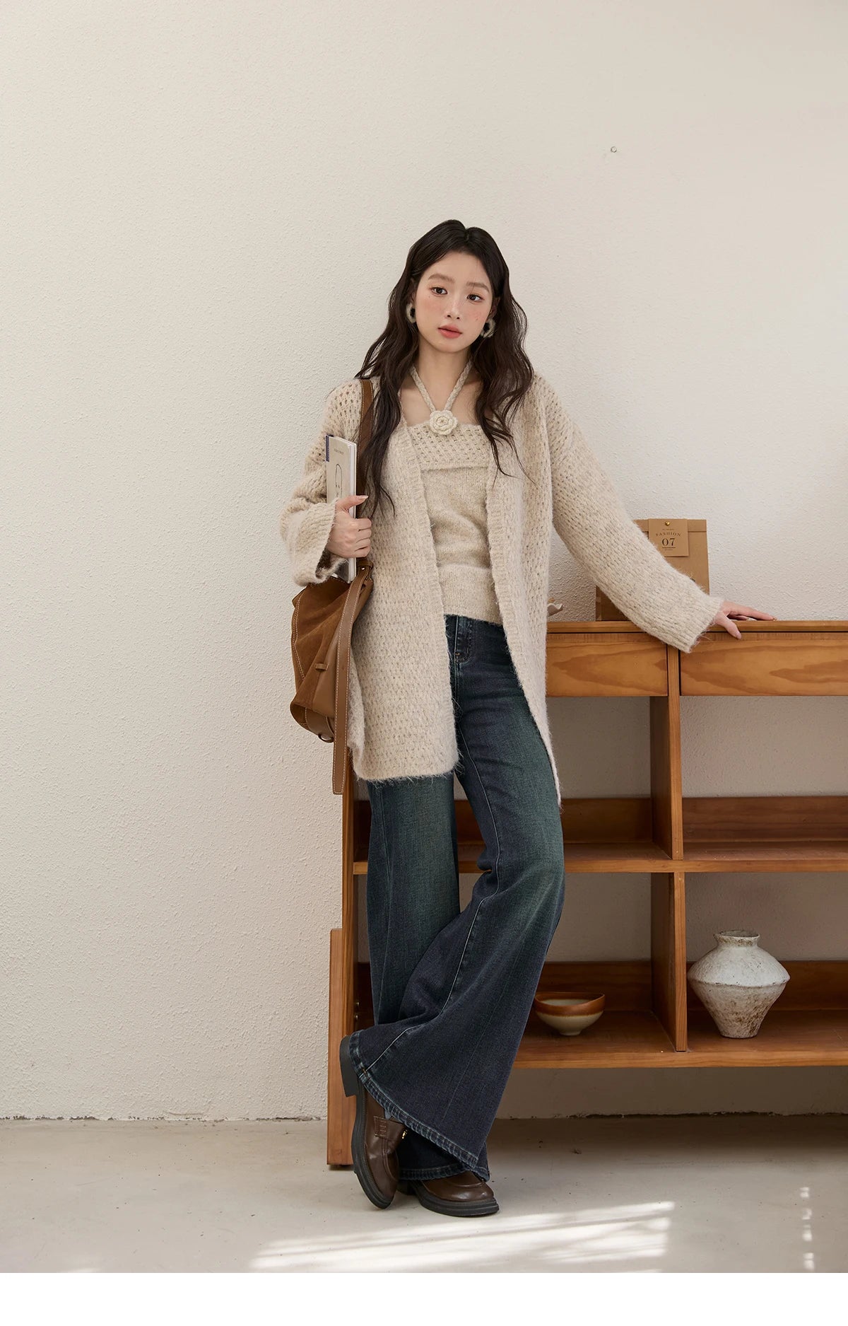 MISHOW Apricot Knitted Halter Two-Piece Set Women's 2025 Autumn Winter Retro Flower Decoration Commute Cardigan Set MXE51T1424