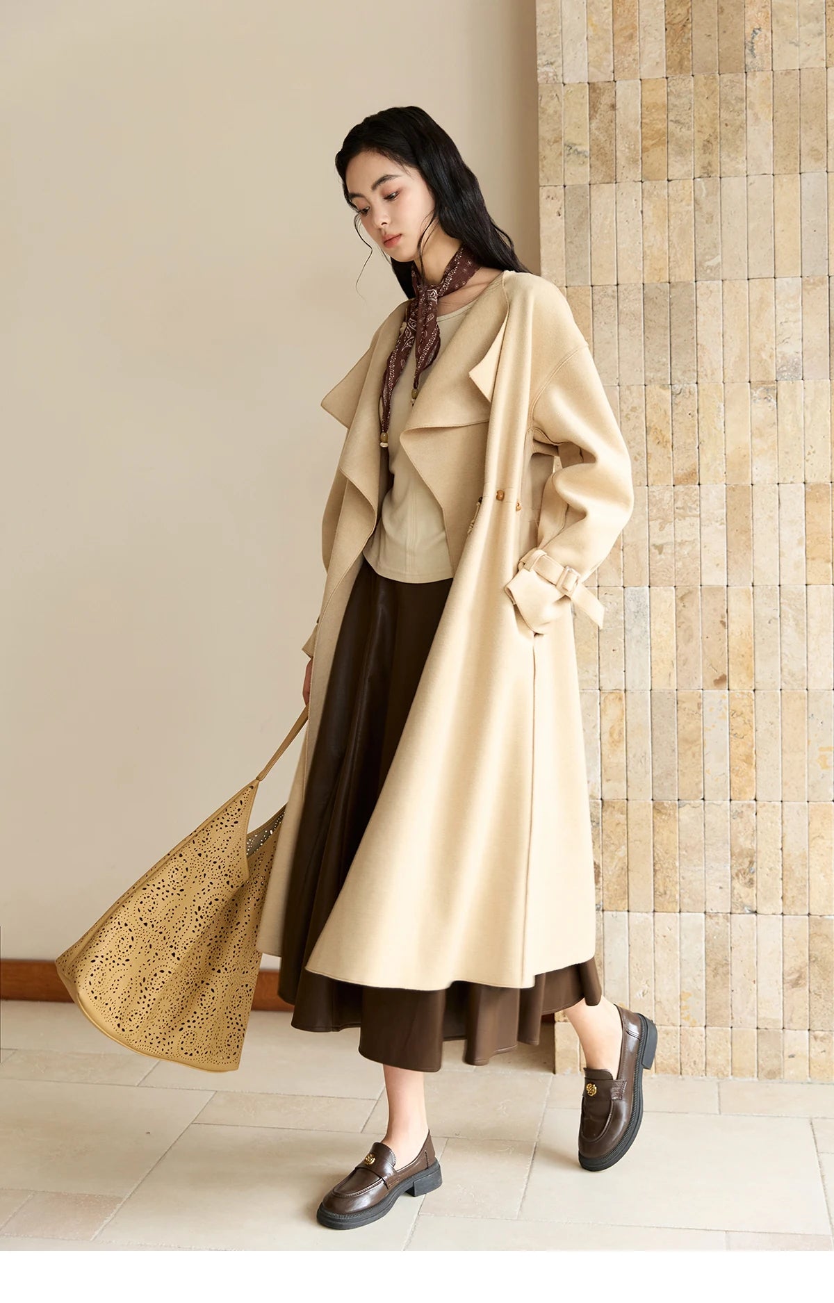 MISHOW Woolen Coat for Women 2025 Autumn Winter New Style Drawstring Waist Large Lapel Mid-length Commuter Loose Coat MXE45W0841