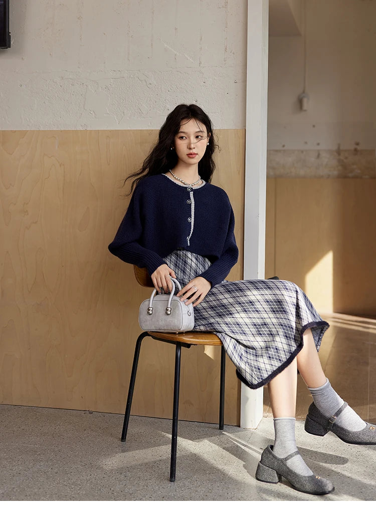 MISHOW French Vintage Dress O Neck Knitted Cardigan Separately Women Sweet Knitted Short Sweater Plaid Camisole Dress MXD43L2012