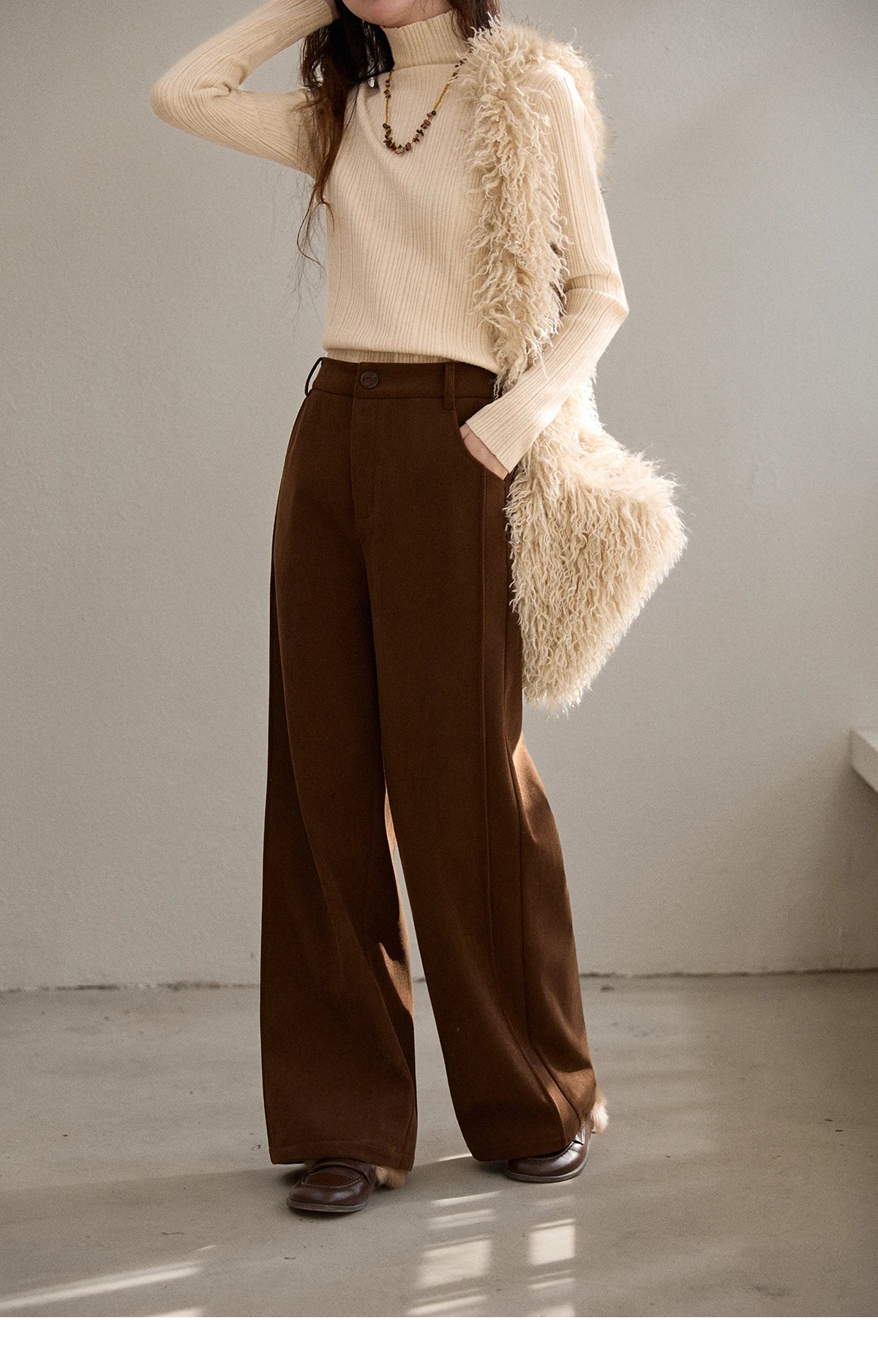 MISHOW Corduroy Straight Leg Pants for Women 2025 Winter Silver Fox Velvet Commuter Trousers Solid Casual Warm Pants MXE91K1125