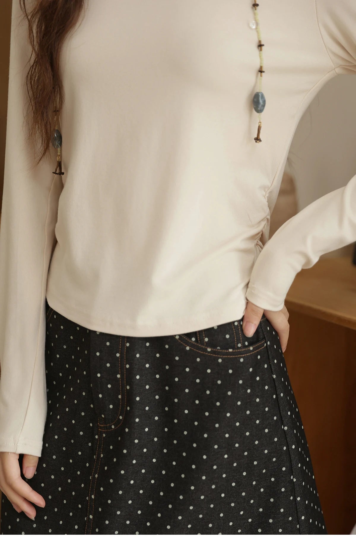 MISHOW Elastic Knitted T-shirts for Women Autumn 2025 Hanging Neck Strap Tees Pleated Waist Slim Long Sleeved Top MXE42T0720