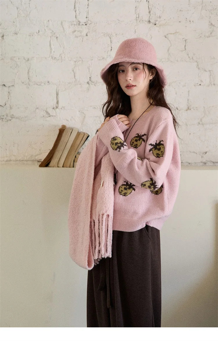 MISHOW Cardigan Women 2025 Autumn Winter Fashion Fuuny Pineapple Jacquard Round Neck Single-breasted Sweater Woman MXE87Z2752