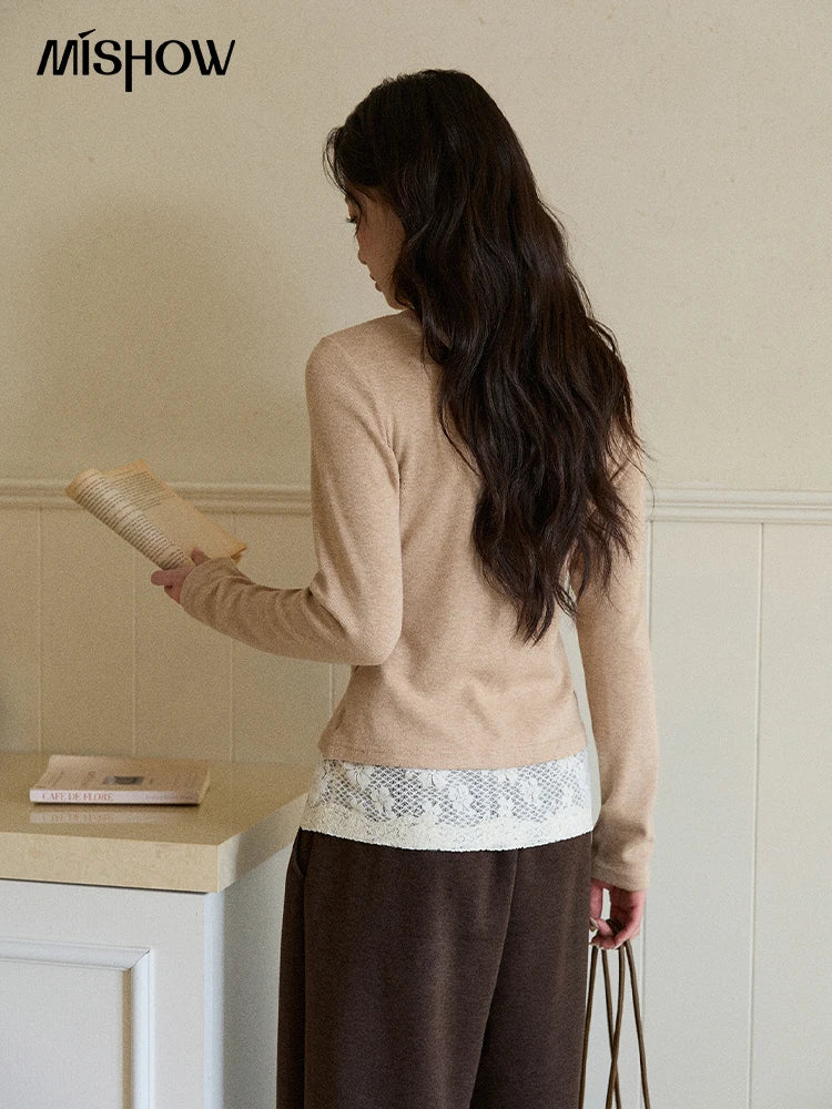 MISHOW Long Sleeve Tops for Woman 2025  Autumn Winter Sweet Gentle V-neck Top with Lace Trim Commute Slim Knit Top  MXE86Z2673