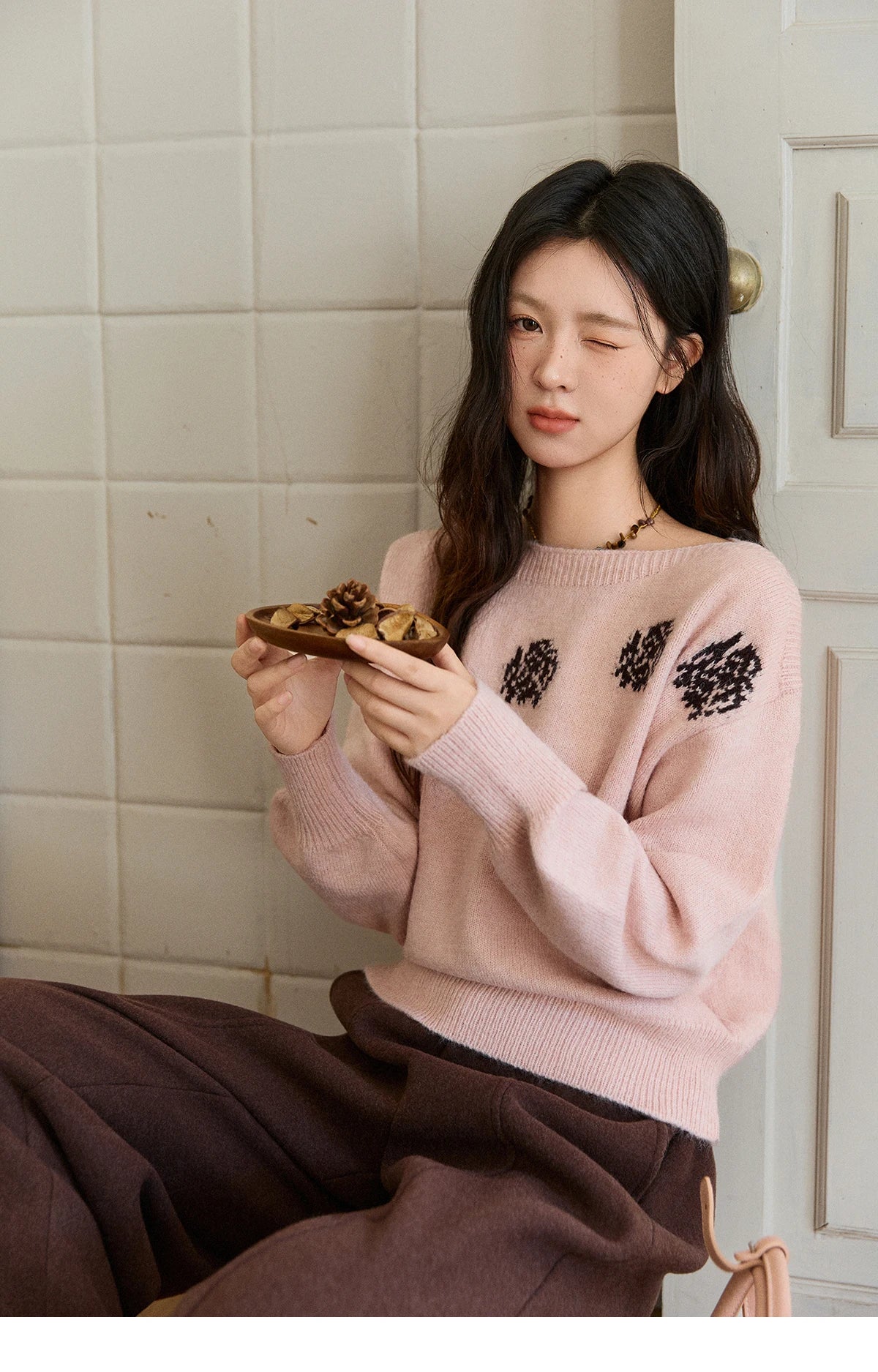MISHOW Pink Jacquard Sweater for Women Fall Winter 2025 Lantern Sleeve Tops Shoulder Drop Thickened Knitted Sweater MXE91Z2775