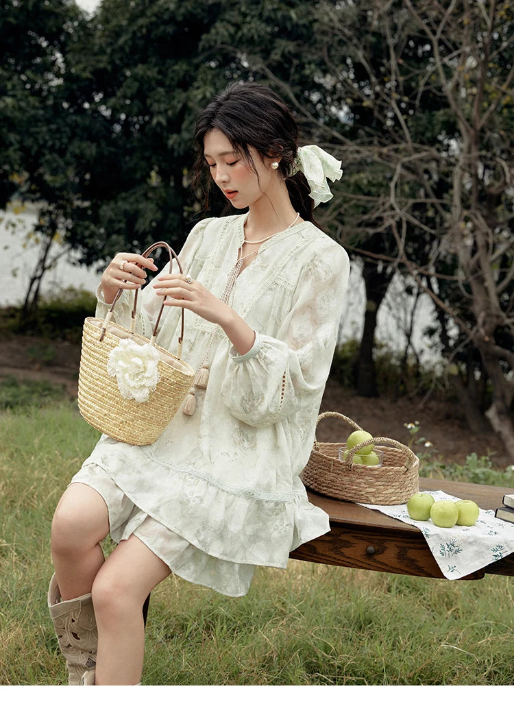 MISHOW Floral V-neck Drawn Tassels Dresses 2025 Spring Summer Hollow Out Lantern Sleeve Dresses Vacation Doll Dress MXE15L2121