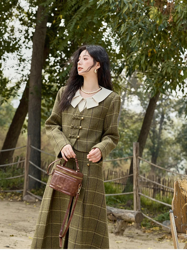 MISHOW Retro Plaid Tweed Jacket Short Skirt Separately Women 2024 Winter Doll Collar Jacket Pleated Mid Length Skirt MXD48W0469