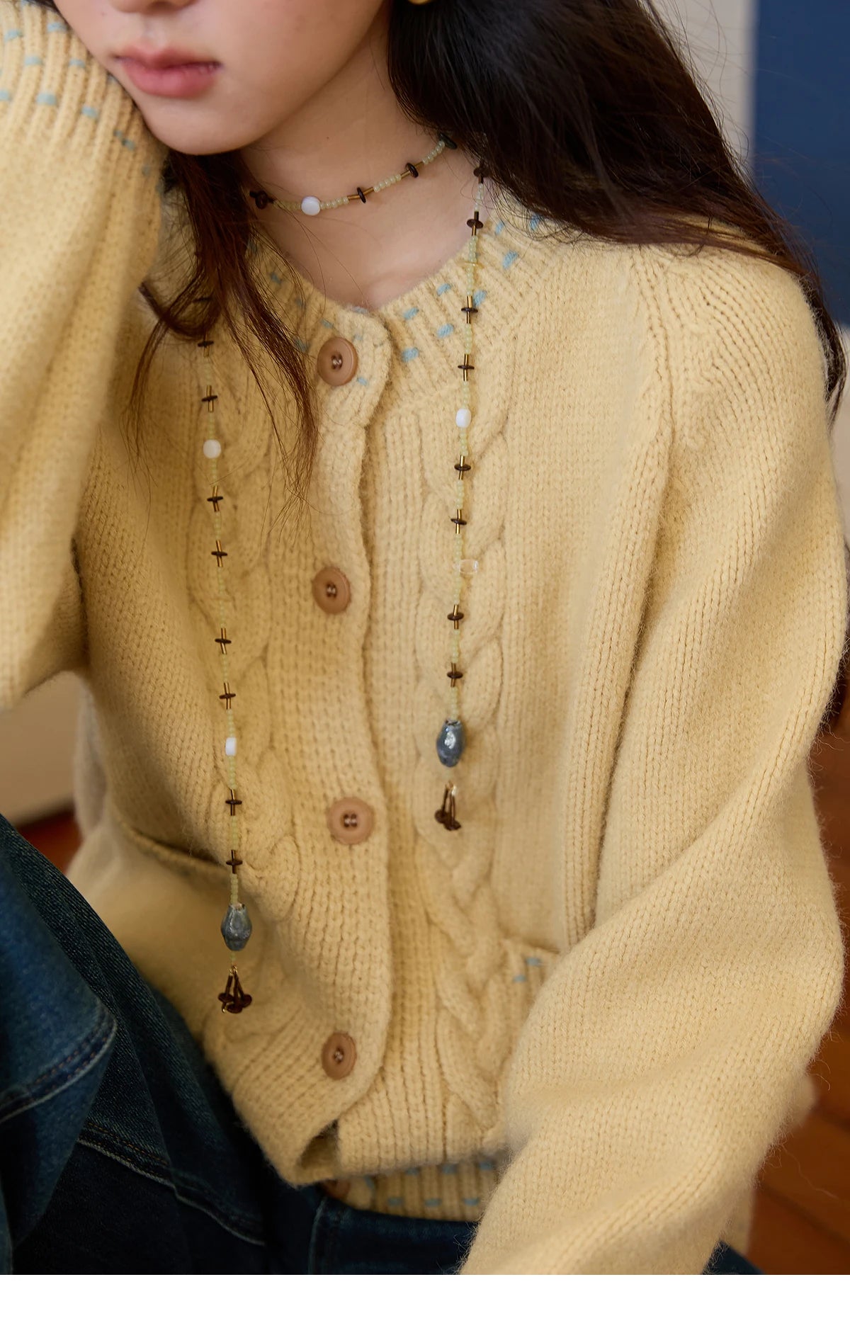 MISHOW Women's Cardigan 2025 Autumn Winter Yellow Cable Knit Cardigan Hand-Drawstring Design Commuter Short Jacket MXE47Z2566