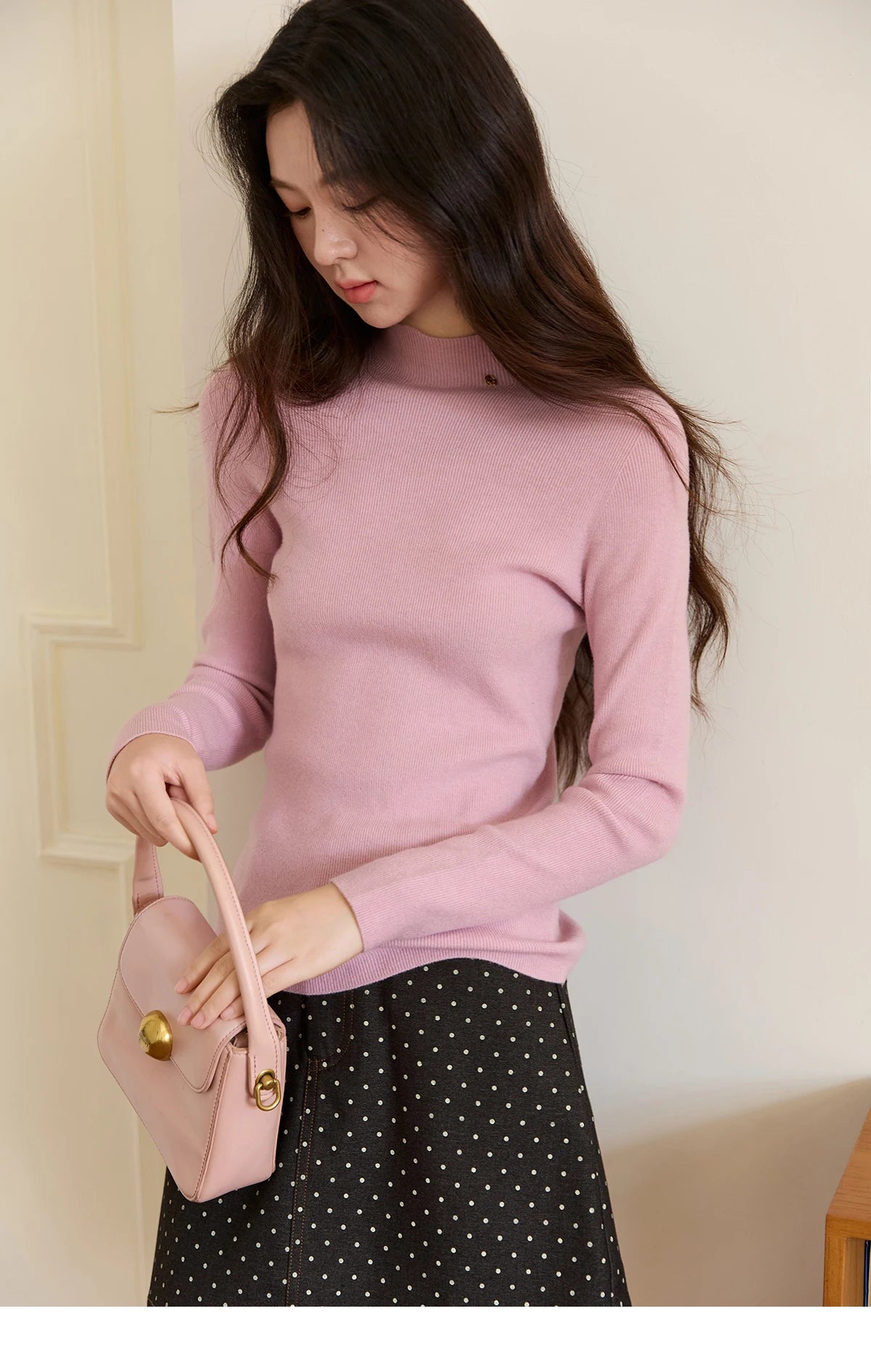 MISHOW Woman Long-sleeved Tops 2025 Autumn Winter Minimalist Mock Neck Knited Top Commute Casual Slim Pullover Woman MXE48Z2583