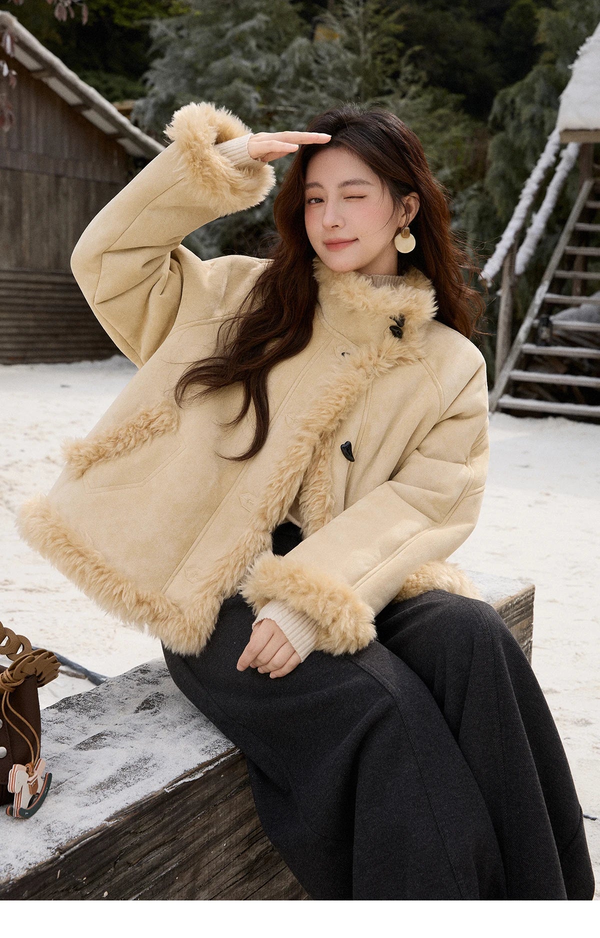 MISHOW Woman Yellow Jacket 2025 Warm Stand-up Collar Suede Coat Winter Shearling and Fur Trim Loose Thickened Coat MXE92W1017