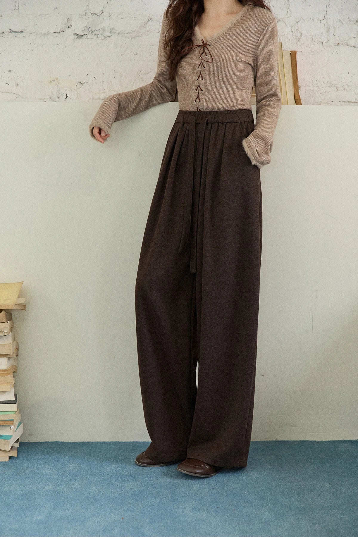 MISHOW Brown Wide-leg Pants for Women2025 Winter Thickened Warm Drawstring Waistband Retro Casual Trousers Woman MXE87K1126