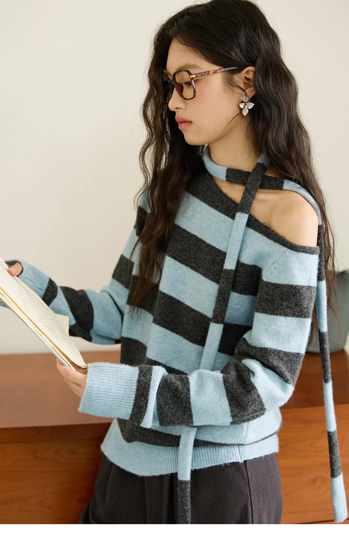 MISHOW Blue Gray Stripe Knitted Top 2025 Autumn Slanted Shoulder Collar Sweaters with Ribbon Loose Wool Blend Sweater MXE46Z2540