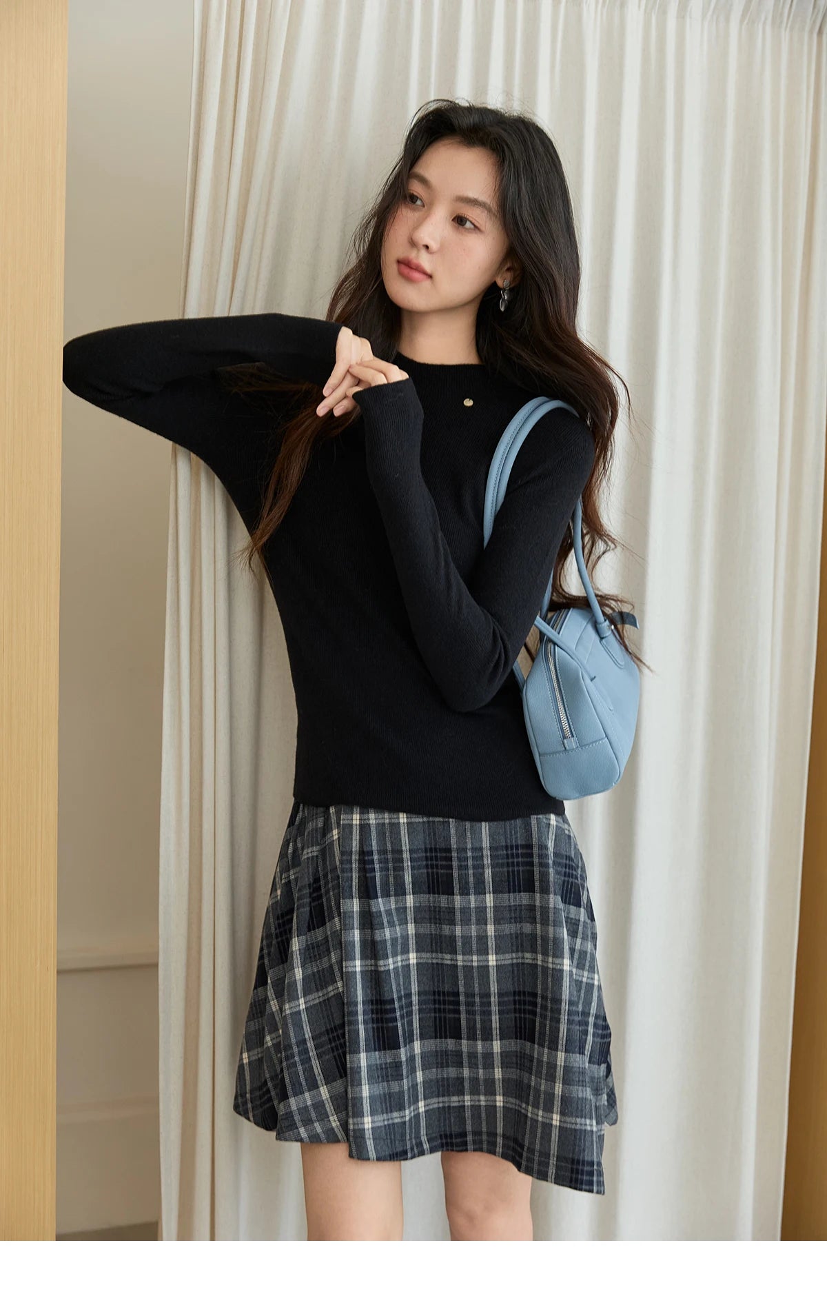 MISHOW Woman Long-sleeved Tops 2025 Autumn Winter Minimalist Mock Neck Knited Top Commute Casual Slim Pullover Woman MXE48Z2583