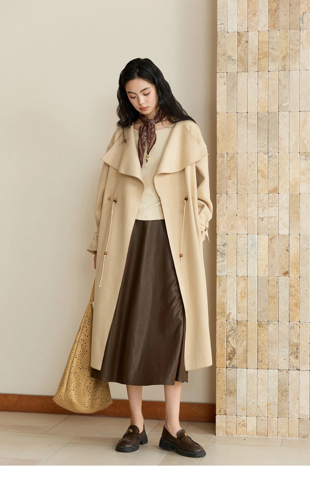 MISHOW Woolen Coat for Women 2025 Autumn Winter New Style Drawstring Waist Large Lapel Mid-length Commuter Loose Coat MXE45W0841